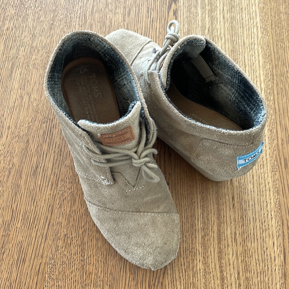 TOMS® Kala wedge bootie